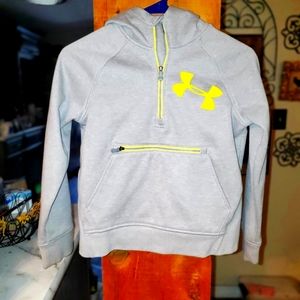 Boys (or girls) gray Under Armour sweatshirt hoodie. YSM